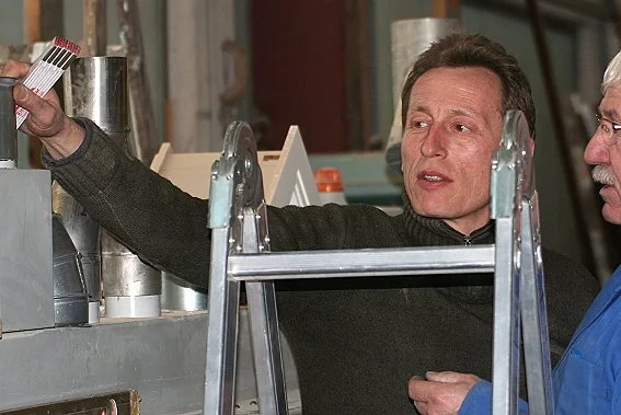 Schreinermeister Jörg Gropper in seiner Werkstatt in Konstanz